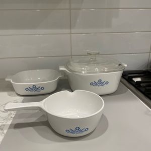 Made-in-Canada CorningWare set